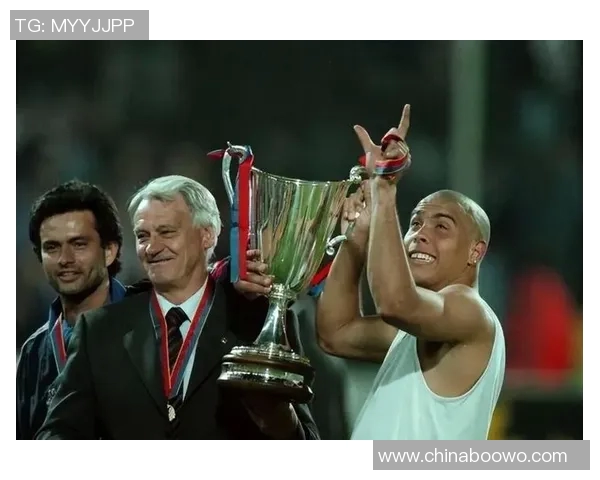 五月六日足球明星盛典回顾与精彩瞬间盘点